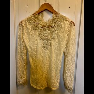 Long-sleeve lace top